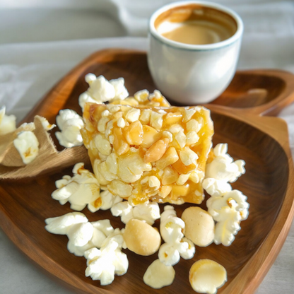 MACADAMIA CRUNCH